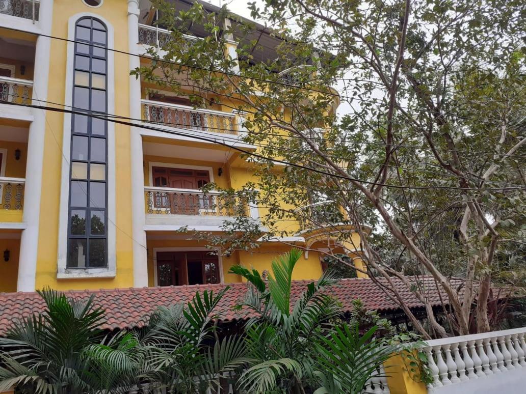 Antonio'S Residency Goa Hotell Betalbatim Exteriör bild