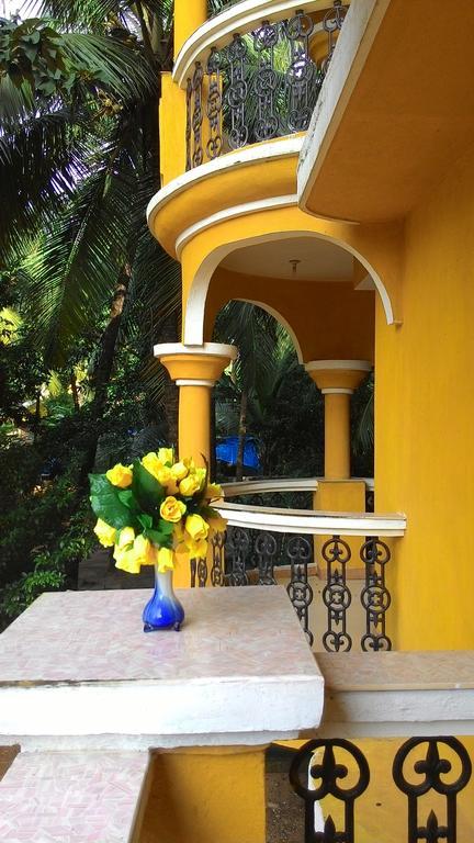 Antonio'S Residency Goa Hotell Betalbatim Exteriör bild